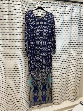 Geometric long sleeve maxi dress